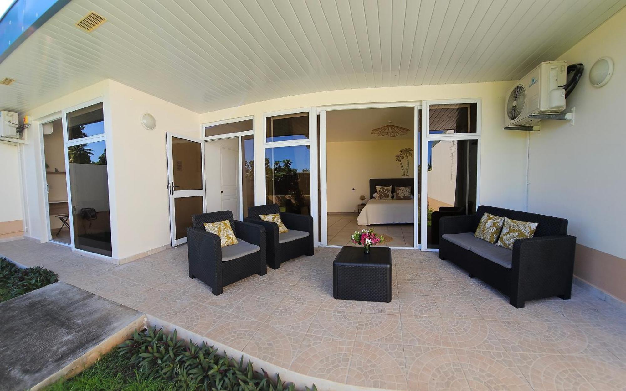 Вилла Cozy House In A Private Complex Paea Экстерьер фото